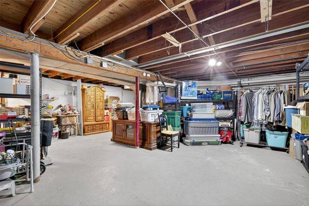 Garage, Interior, Wooden Beams, Wooden Ceilings