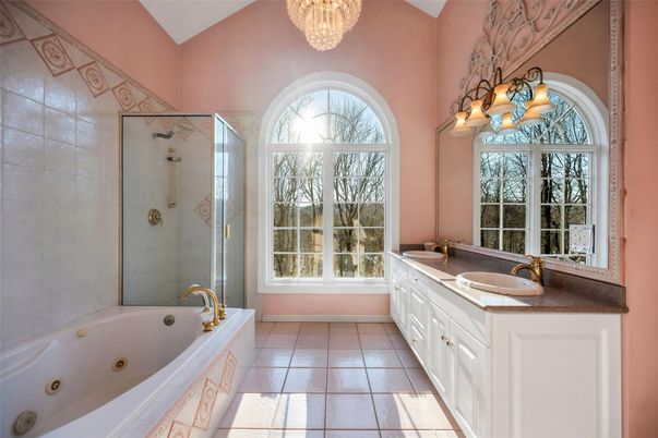 Bathroom, Chandelier, Dual Sink Vanities, Glass Shower, Interior