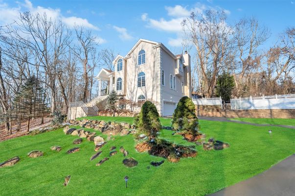 Backyard, Exterior, Facade, French Provincial