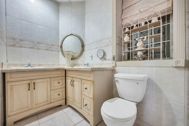 Bathroom, Interior
