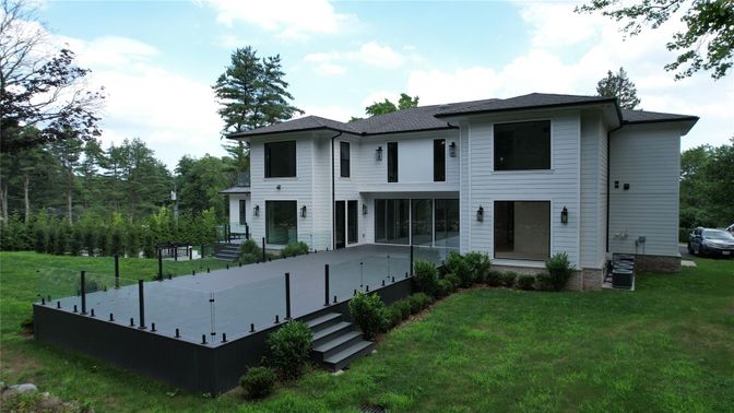 Backyard, Exterior, Facade, Georgian