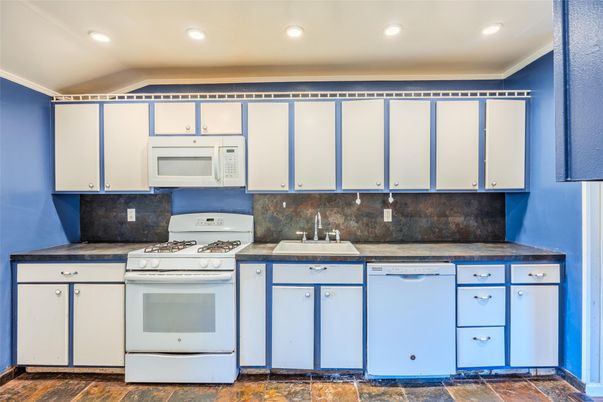 Interior, Kitchen, Recessed Lighting