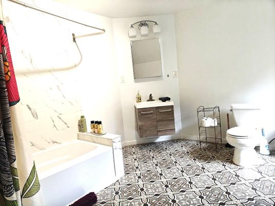 Bathroom, Interior, Marble Walls