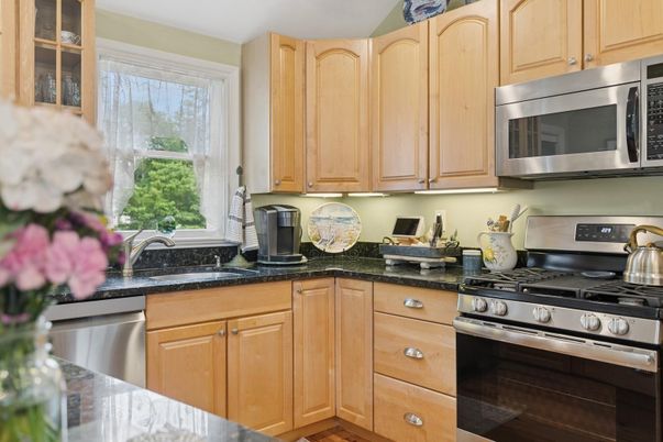 Interior, Kitchen, Stainless Steel Appliances