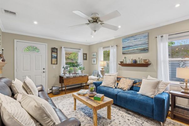 Interior, Living room, Recessed Lighting, Wood Texture Flooring