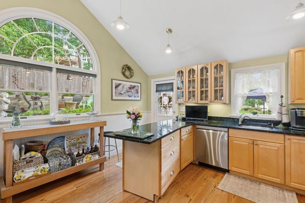 Interior, Kitchen, Pendant Lights, Recessed Lighting, Wood Texture Flooring