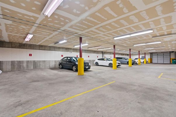 Garage, Interior