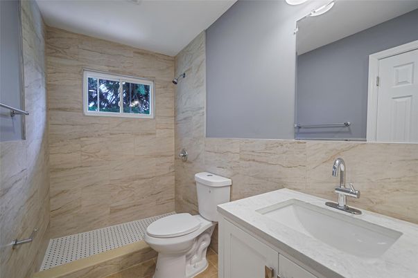 Bathroom, Interior, Marble Walls