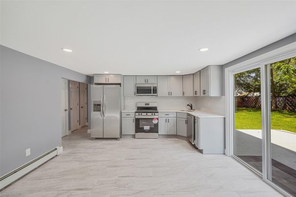 Interior, Kitchen, Marble, Recessed Lighting, Stainless Steel Appliances