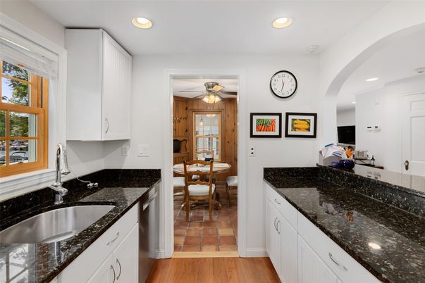 Dining room, Interior, Kitchen, Recessed Lighting, Wood Texture Flooring