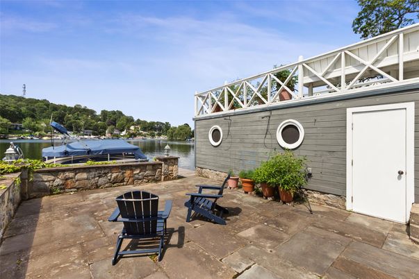 Exterior, Water