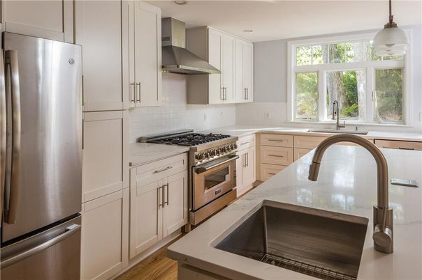 Interior, Kitchen, Pendant Lights, Stainless Steel Appliances, Wood Texture Flooring