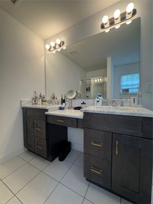 Bathroom, Dual Sink Vanities, Interior