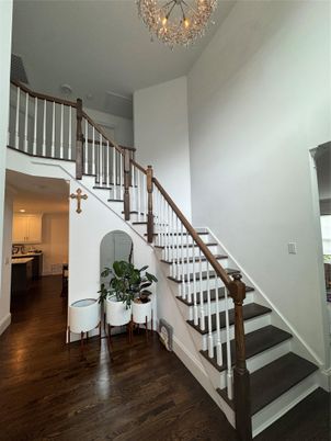 Chandelier, Interior, Wood Texture Flooring