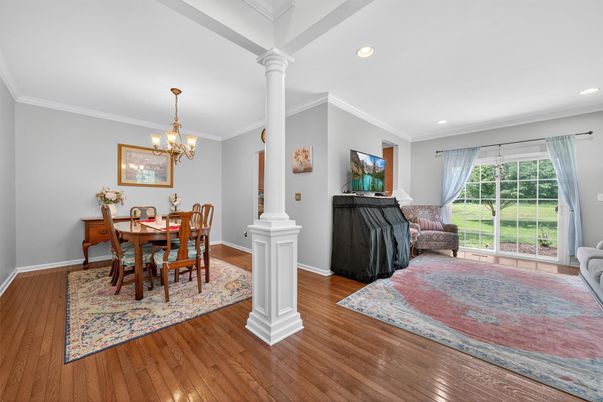 Chandelier, Dining room, Interior, Recessed Lighting, Wood Texture Flooring