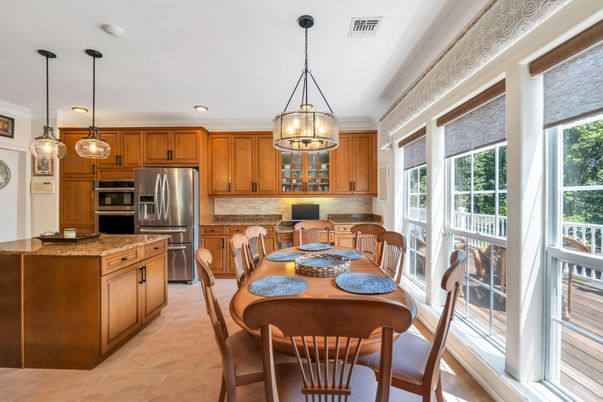 Dining room, Interior, Kitchen, Pendant Lights, Recessed Lighting, Stainless Steel Appliances
