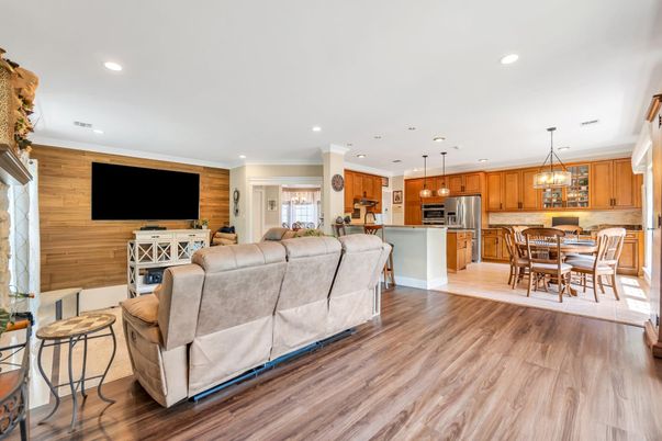 Dining room, Interior, Kitchen, Living room, Pendant Lights, Recessed Lighting, Stainless Steel Appliances, Wood Texture Flooring