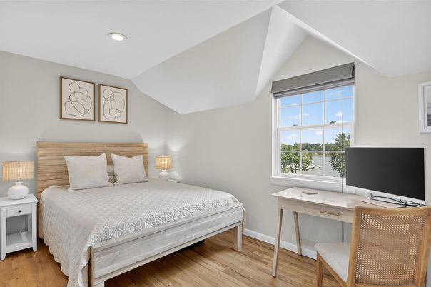 Bedroom, Home Office, Interior, Recessed Lighting, Wood Texture Flooring