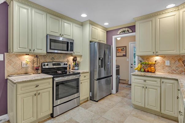 Interior, Kitchen, Recessed Lighting