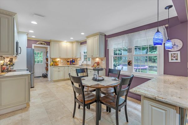 Dining room, Interior, Kitchen, Pendant Lights, Recessed Lighting