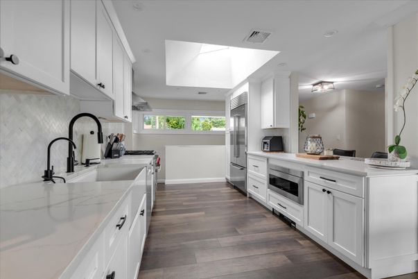 Interior, Kitchen, Recessed Lighting, Wood Texture Flooring
