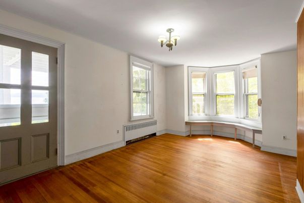 Chandelier, Empty room, Interior, Wood Texture Flooring
