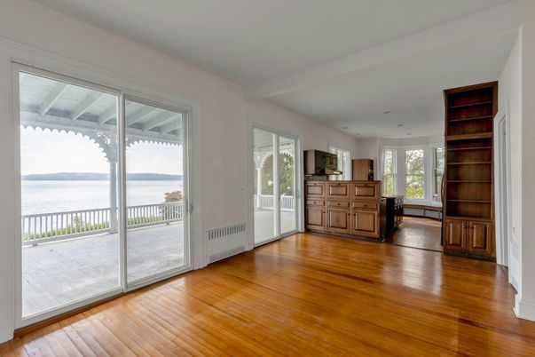 Empty room, Interior, Recessed Lighting, Water, Wood Texture Flooring