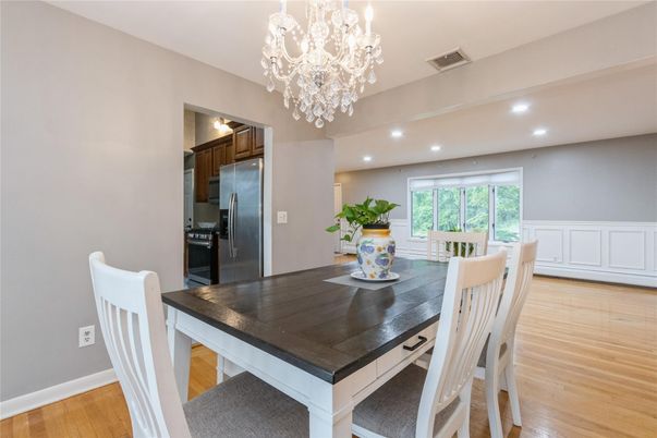 Chandelier, Dining room, Interior, Kitchen, Recessed Lighting, Wood Texture Flooring