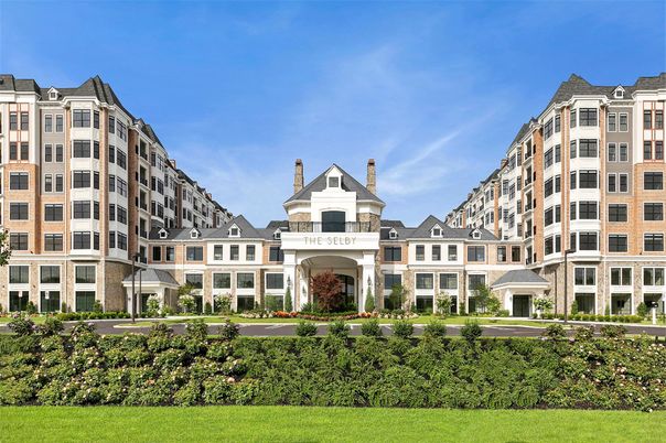 Exterior, Facade, Condo Building