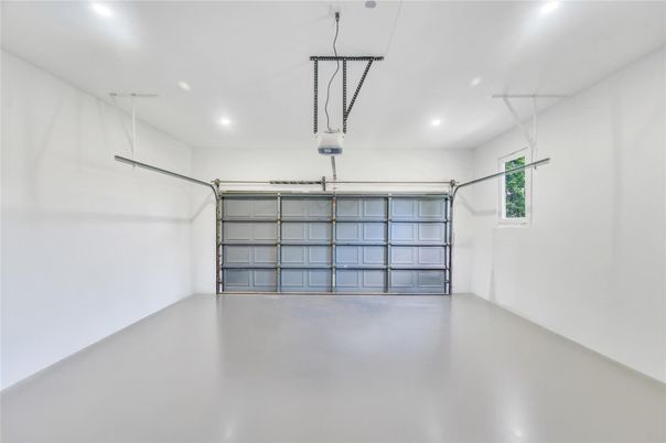 Garage, Interior, Recessed Lighting