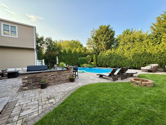 Backyard, Exterior, Pool