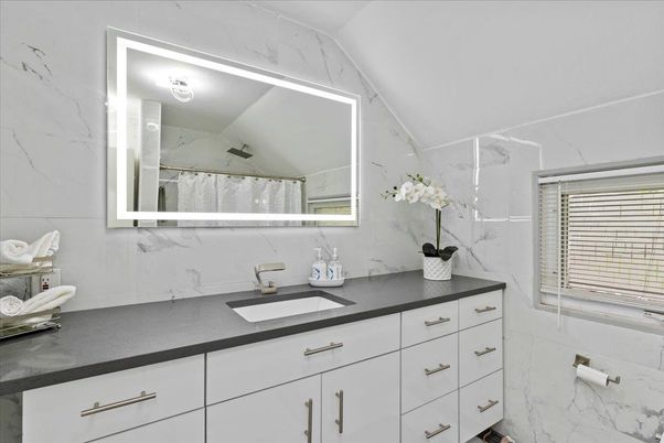 Bathroom, Interior, Marble Walls