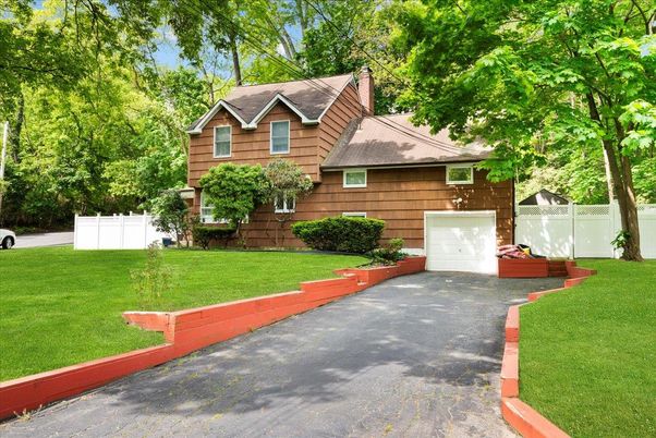 Attached, Backyard, Exterior, Facade, Cape Cod