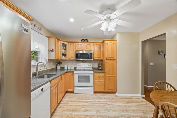 Interior, Kitchen, Recessed Lighting, Wood Texture Flooring