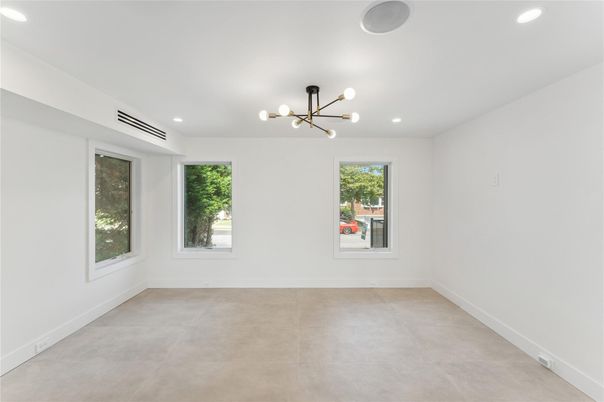 Empty room, Interior, Pendant Lights, Recessed Lighting