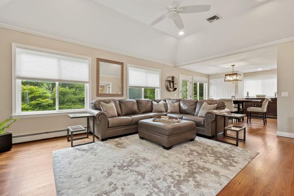 Dining room, Interior, Living room, Pendant Lights, Recessed Lighting, Wood Texture Flooring