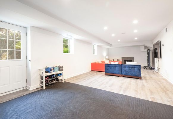 Fireplace, Interior, Recessed Lighting