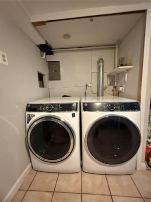 Interior, Washer
