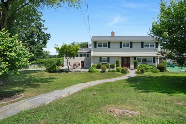 Backyard, Exterior, Facade, Georgian
