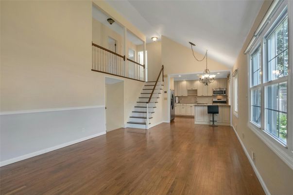 Chandelier, Interior, Kitchen, Wood Texture Flooring