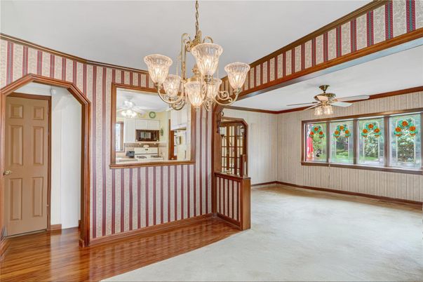 Chandelier, Empty room, Interior, Wood Texture Flooring