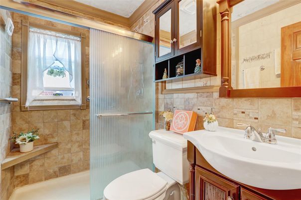 Bathroom, Glass Shower, Interior