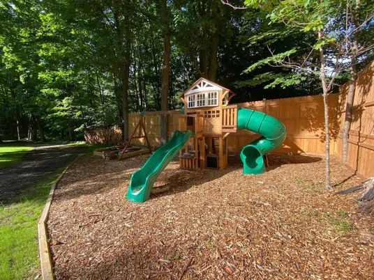 Backyard, Exterior, Playground