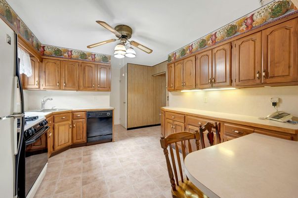Dining room, Interior, Kitchen