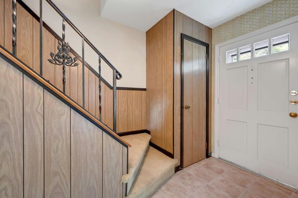 Interior, Wooden Walls