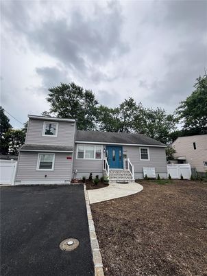 Backyard, Exterior, Facade, Cape Cod