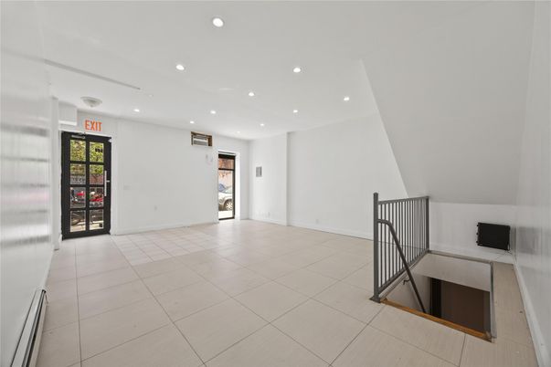 Interior, Recessed Lighting