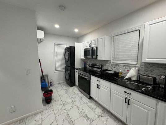 Interior, Kitchen, Marble, Recessed Lighting