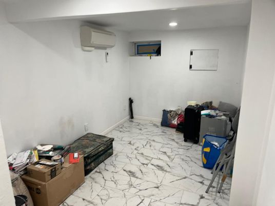 Interior, Marble, Recessed Lighting
