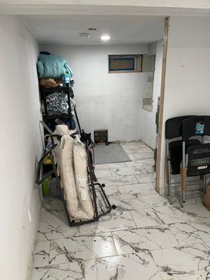 Interior, Marble, Recessed Lighting